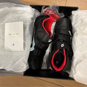 NEW Peloton Black Cycling Shoes